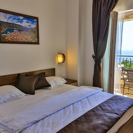 Sunny Villa Jasmine Свети-Стефан Экстерьер фото