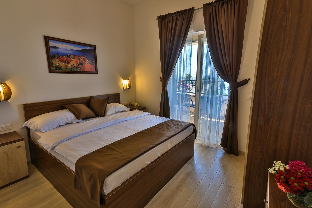 Sunny Villa Jasmine Свети-Стефан Экстерьер фото