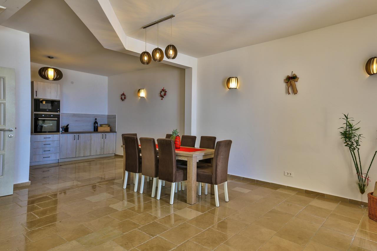Sunny Villa Jasmine Свети-Стефан Экстерьер фото